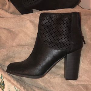 Never worn before Apt. 9 Black what boots
